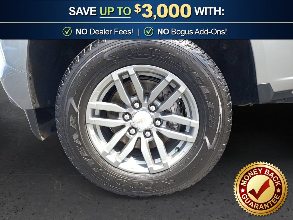 Used 2023 Chevrolet Colorado LT w/ LT Convenience Package II RWD image 13