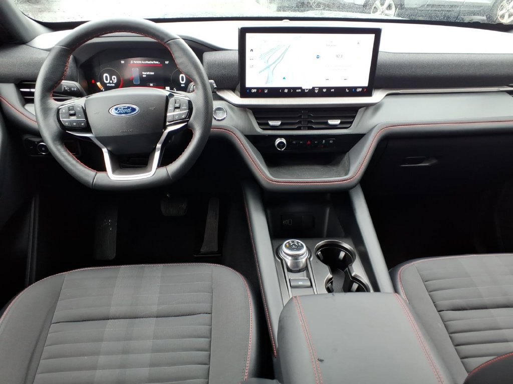 Certified 2026 Ford Explorer ST-Line AWD/4WD image 6