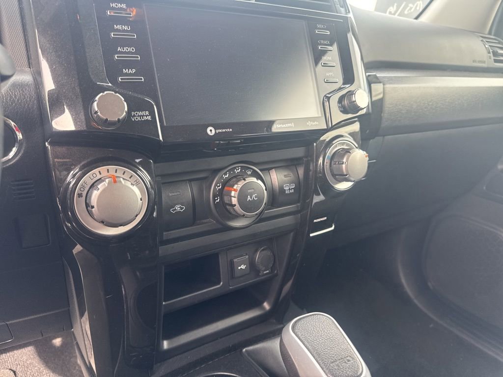 Used 2024 Toyota 4Runner TRD Off-Road image 17