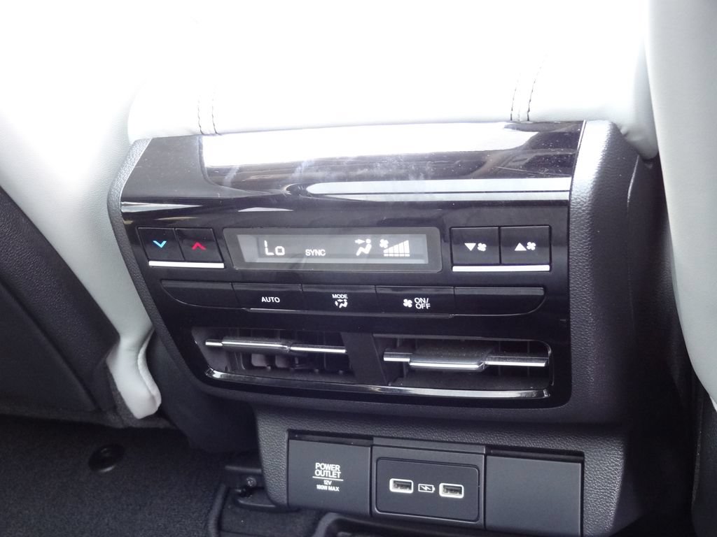 Used 2024 Acura MDX FWD w/ Technology Package image 14