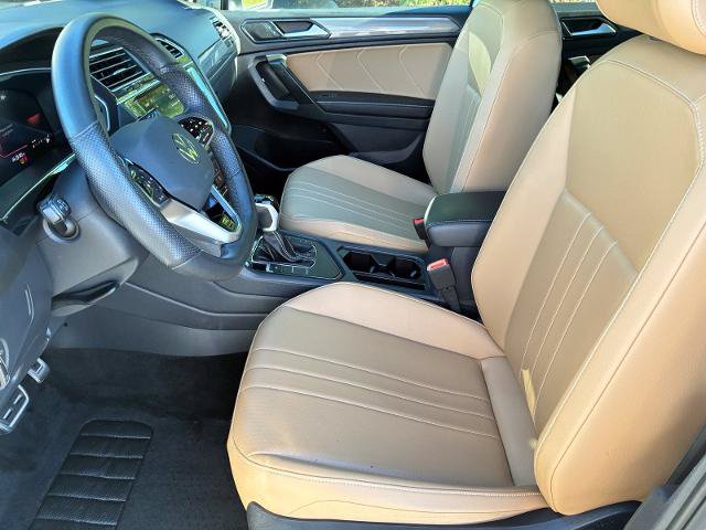 Used 2024 Volkswagen Tiguan SE R-Line FWD image 13