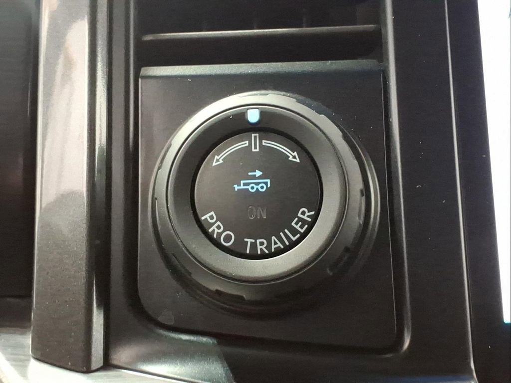 Certified 2023 Ford F150 Lariat w/ Equipment Group 502A High AWD/4WD image 13