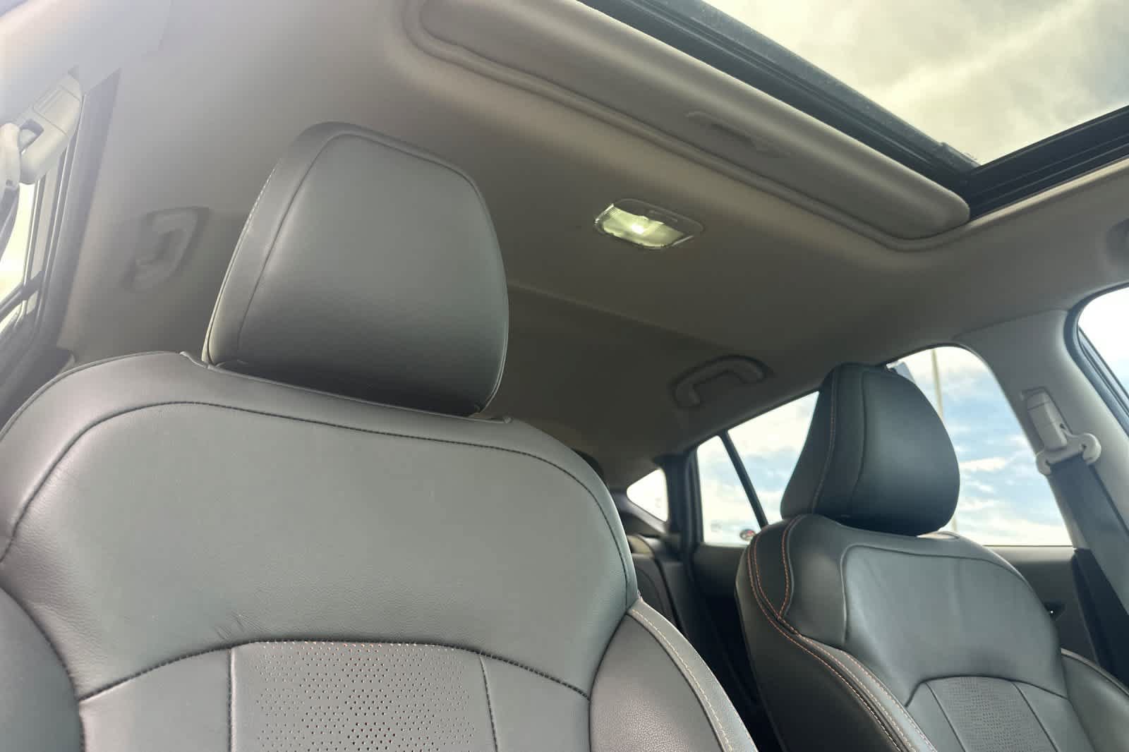 Used 2025 Subaru Crosstrek 2.5i Limited w/ Crosstrek Mirror Package AWD/4WD image 17
