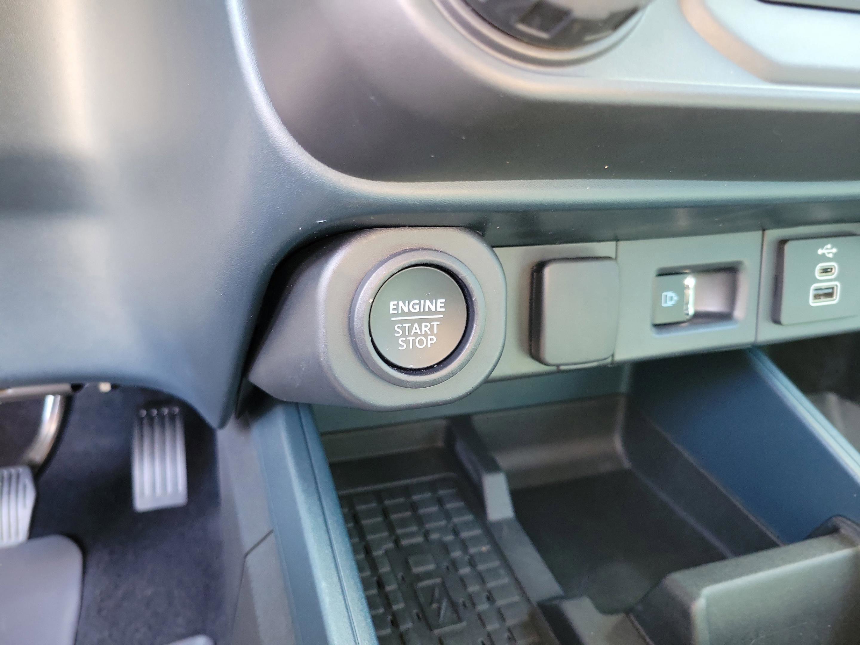 Certified 2025 Ford Maverick Lobo image 17