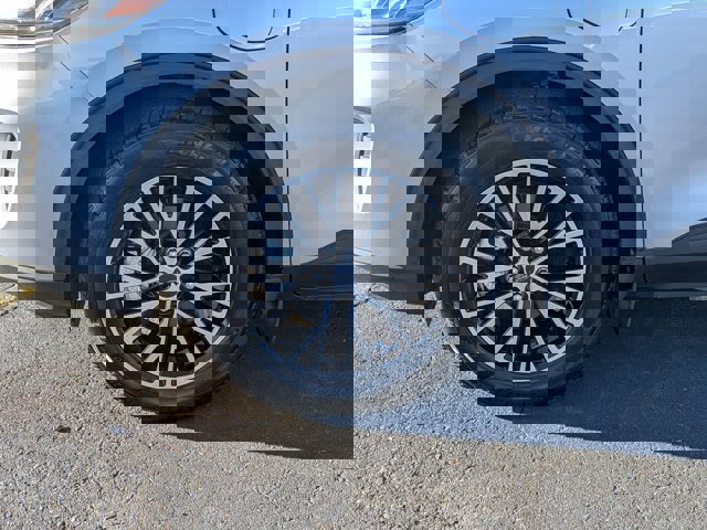 Certified 2022 Ford Escape SE image 11