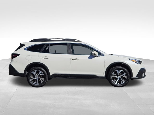 Used 2022 Subaru Outback Limited AWD/4WD image 10