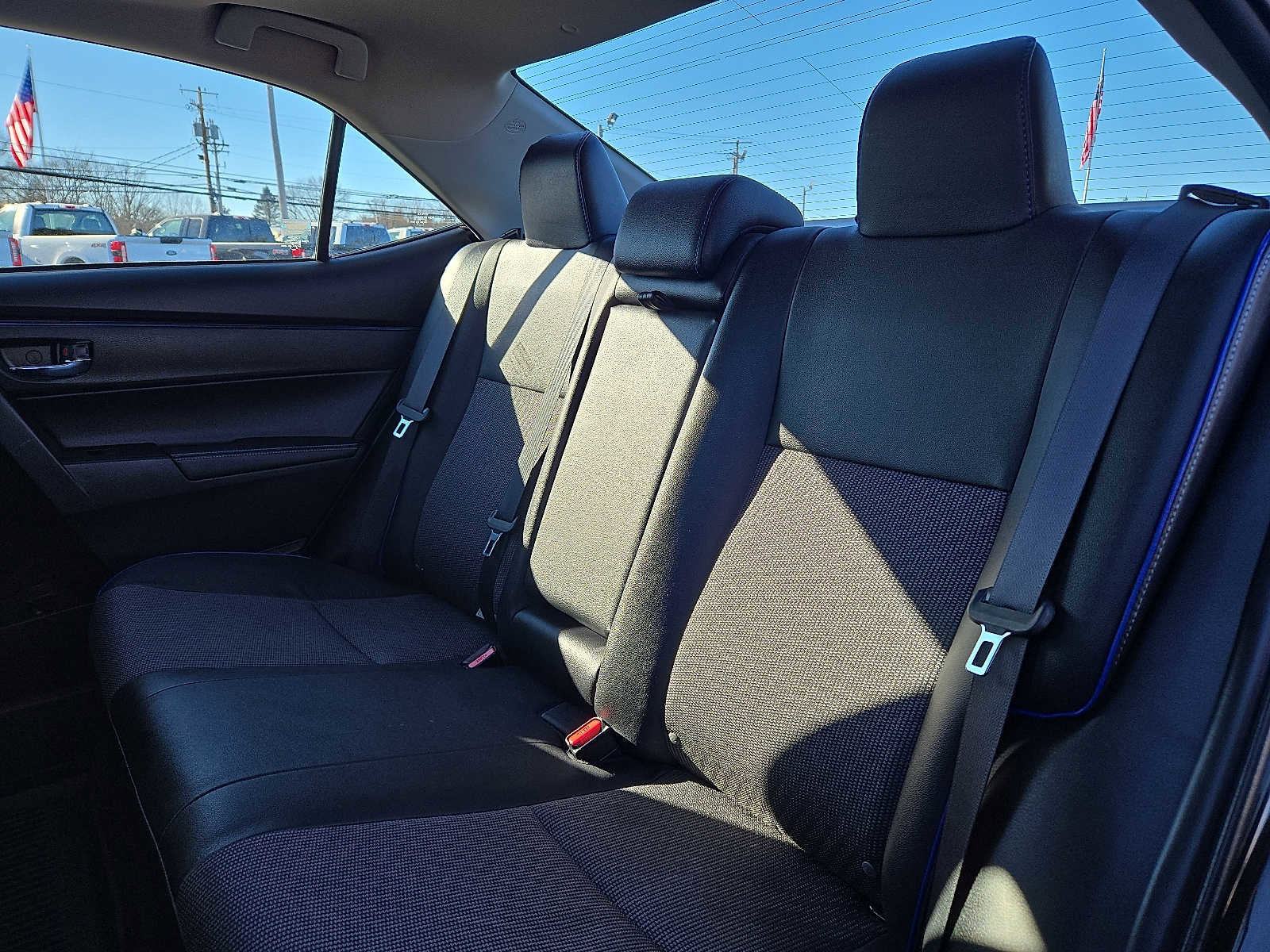Used 2019 Toyota Corolla SE image 11