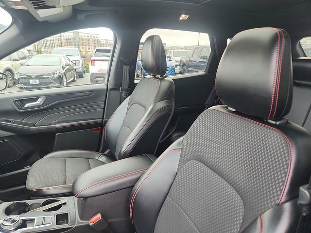 Certified 2023 Ford Escape ST-Line Select w/ Tech Pack #2 image 22