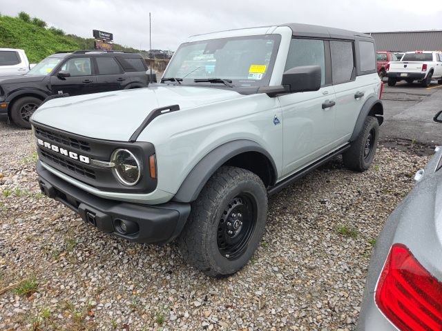 Certified 2022 Ford Bronco Black Diamond