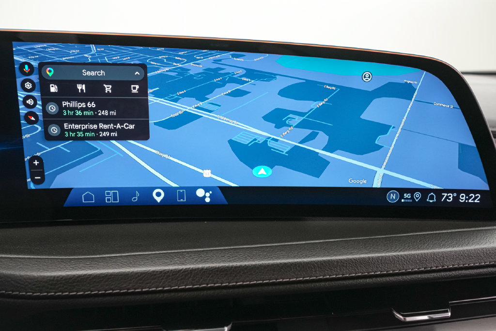Used 2025 Cadillac XT4 Premium Luxury FWD image 19
