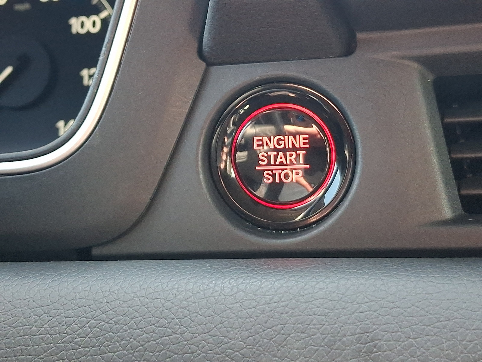 Used 2024 Honda Pilot EX-L image 24