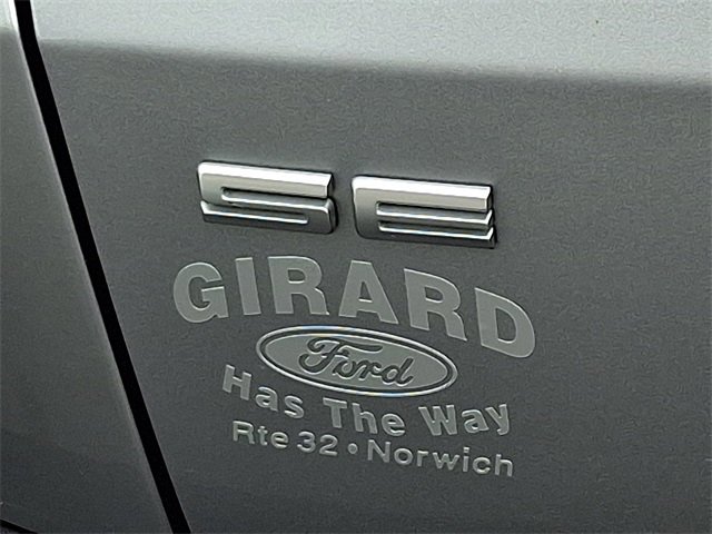 Certified 2022 Ford Escape SE w/ SE Sport Appearance Package image 31