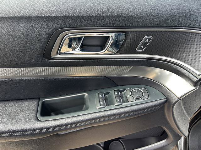 Certified 2019 Ford Explorer XLT AWD/4WD image 14