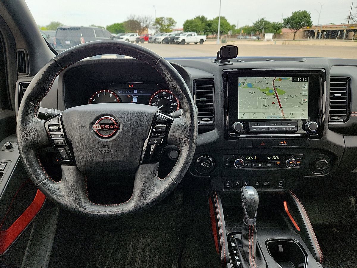 Used 2022 Nissan Frontier PRO-4X AWD/4WD image 6