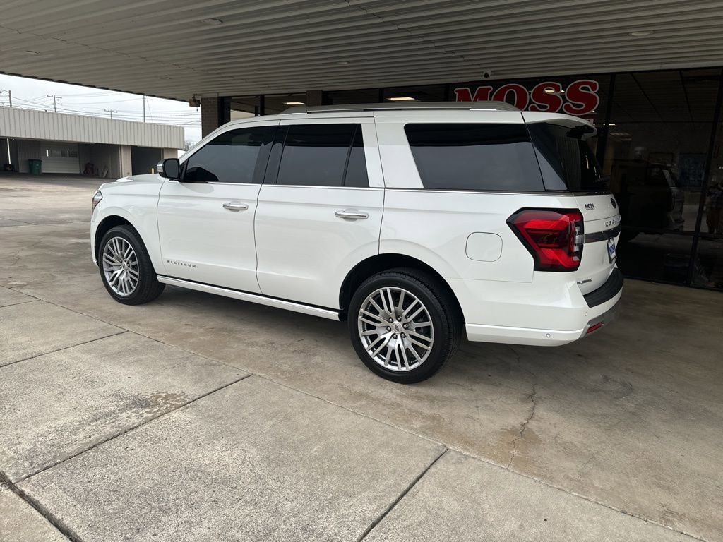 Certified 2022 Ford Expedition Platinum image 6