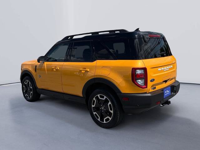 Certified 2022 Ford Bronco Sport Outer Banks w/ Tech Package AWD/4WD image 3