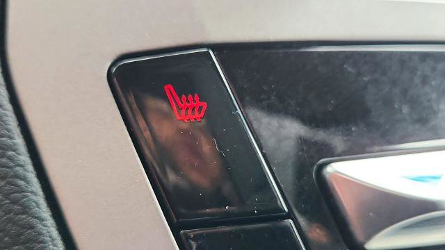 Certified 2024 Ford Explorer XLT image 20