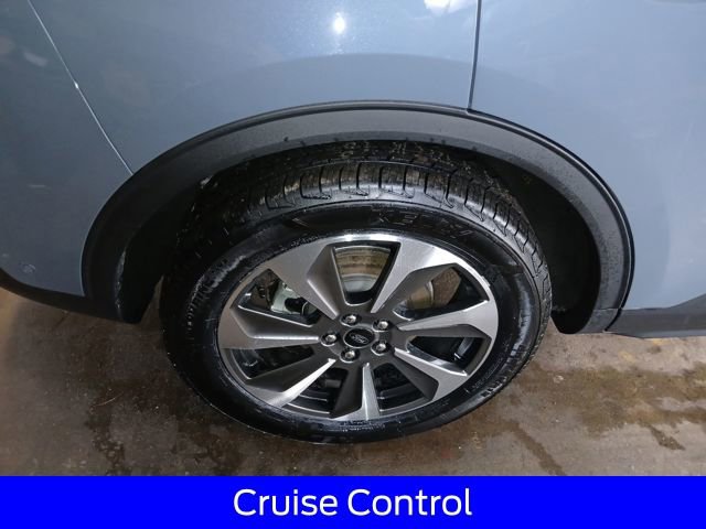 Certified 2023 Ford Escape Platinum w/ Premium Technology Package image 11