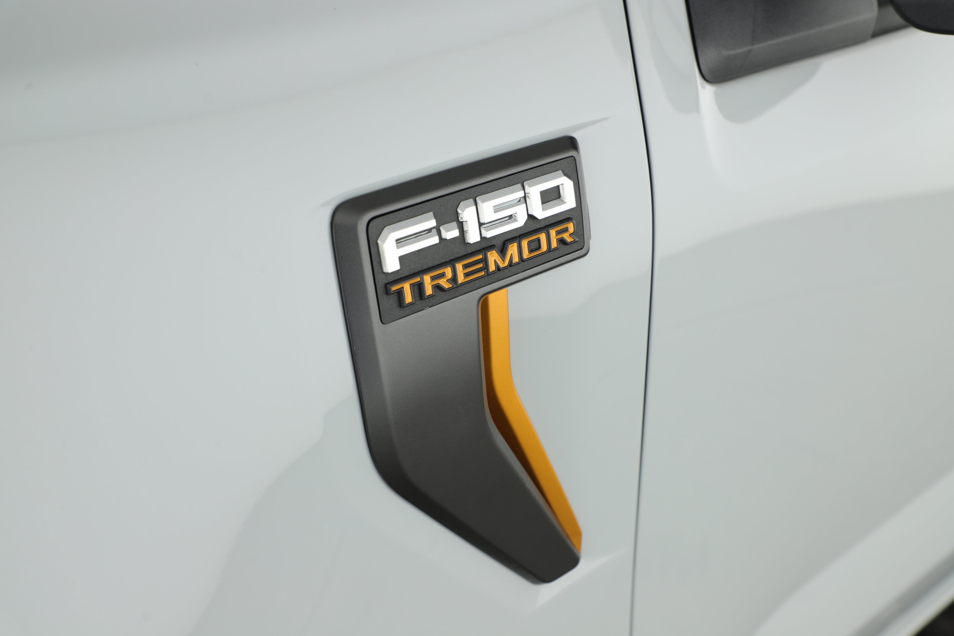 Certified 2023 Ford F150 Tremor w/ Trailer Tow Package AWD/4WD image 7
