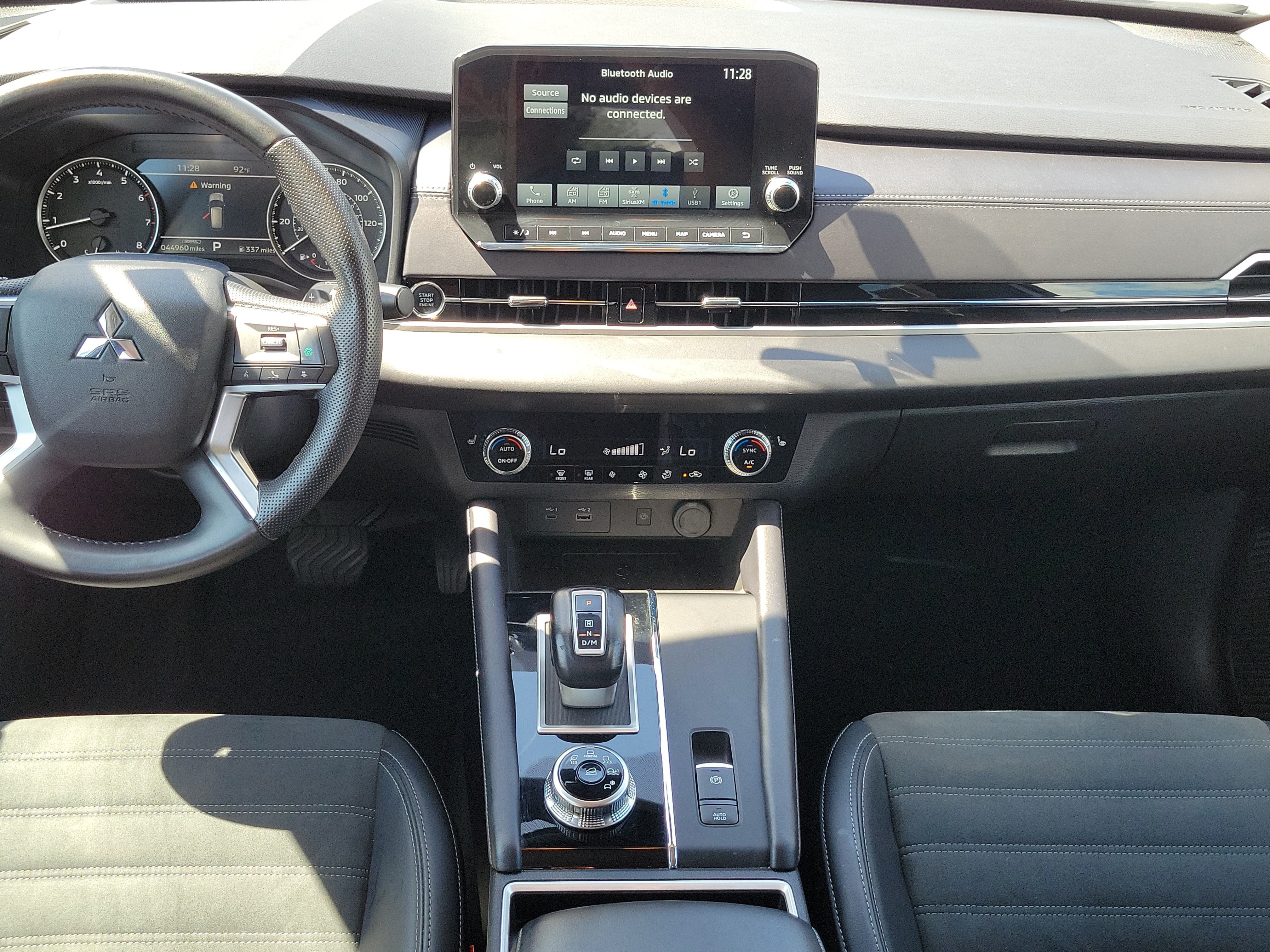 Used 2024 Mitsubishi Outlander SE FWD image 15