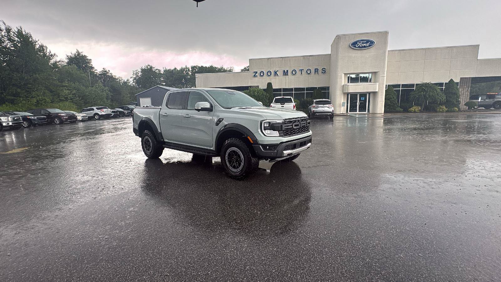 Certified 2024 Ford Ranger Raptor AWD/4WD image 2