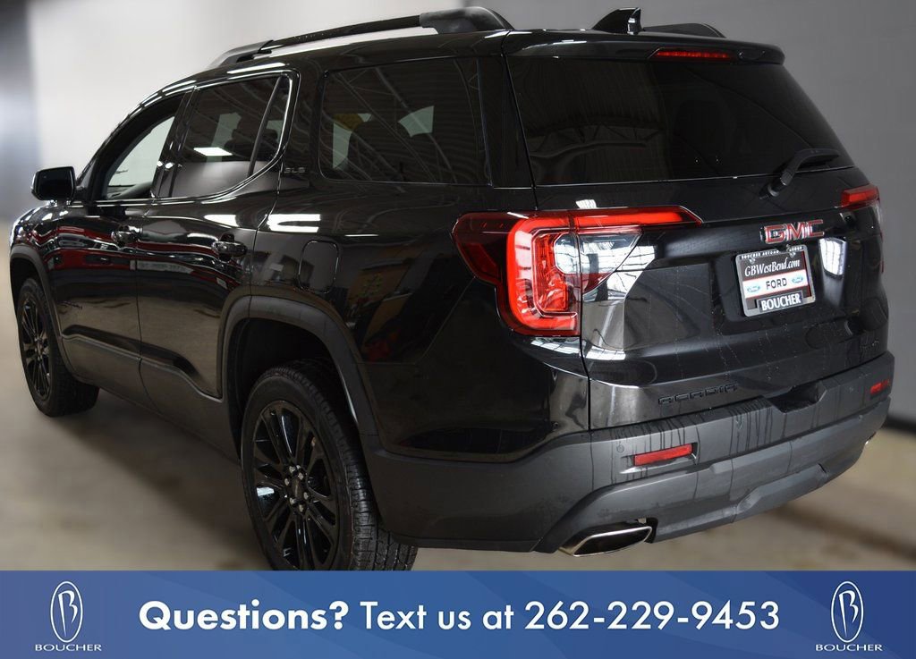 Used 2023 GMC Acadia SLE w/ Elevation Edition image 3