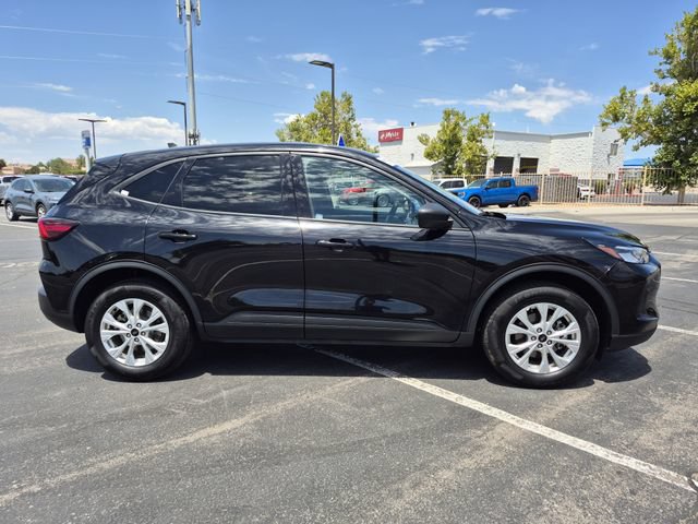 Certified 2025 Ford Escape Active AWD/4WD image 8