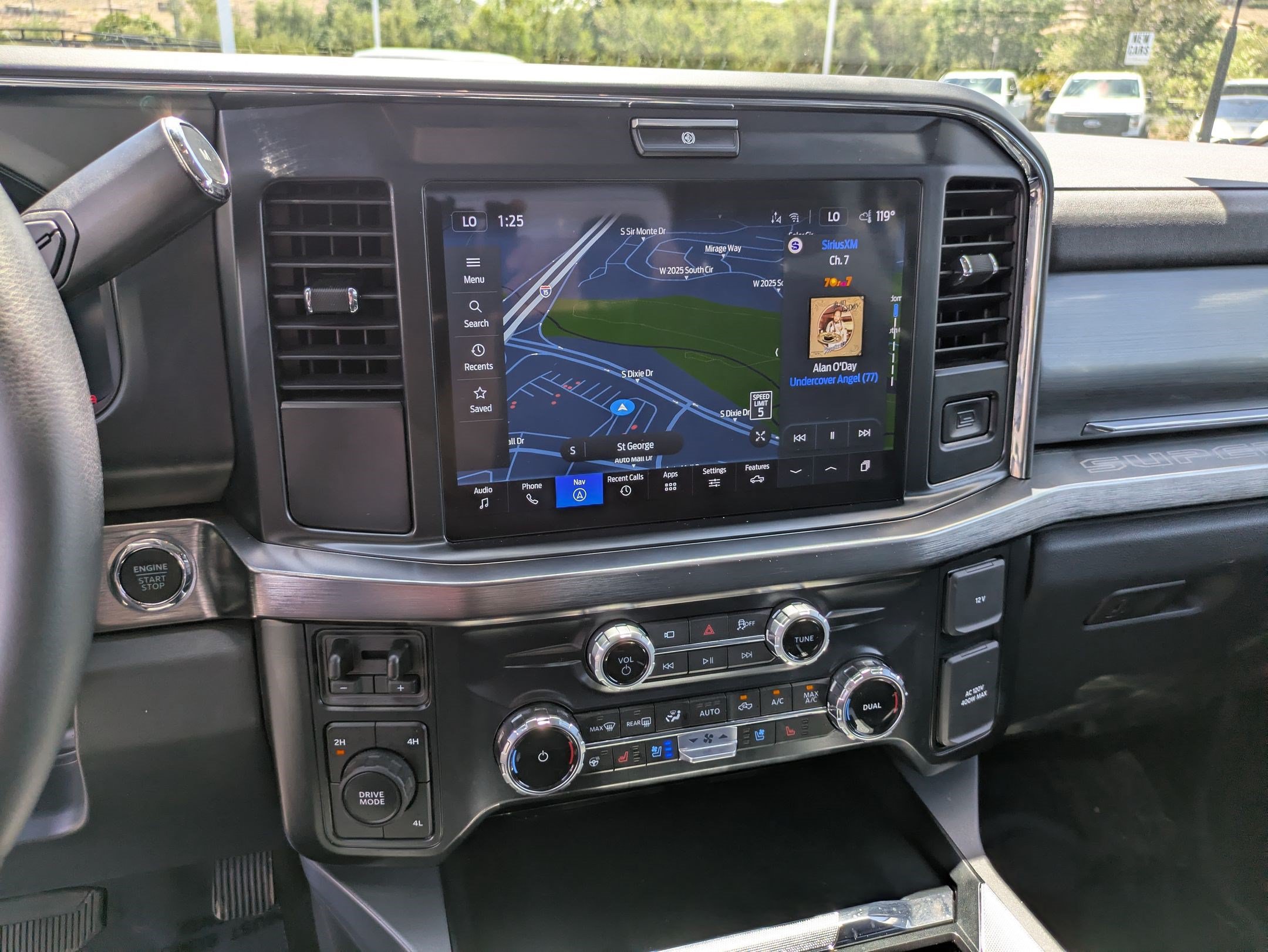 Certified 2025 Ford F250 Lariat AWD/4WD image 25