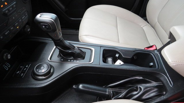 Certified 2022 Ford Ranger Lariat w/ Equipment Group 501A High image 18