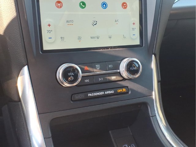 Certified 2023 Ford Edge Titanium AWD/4WD image 17