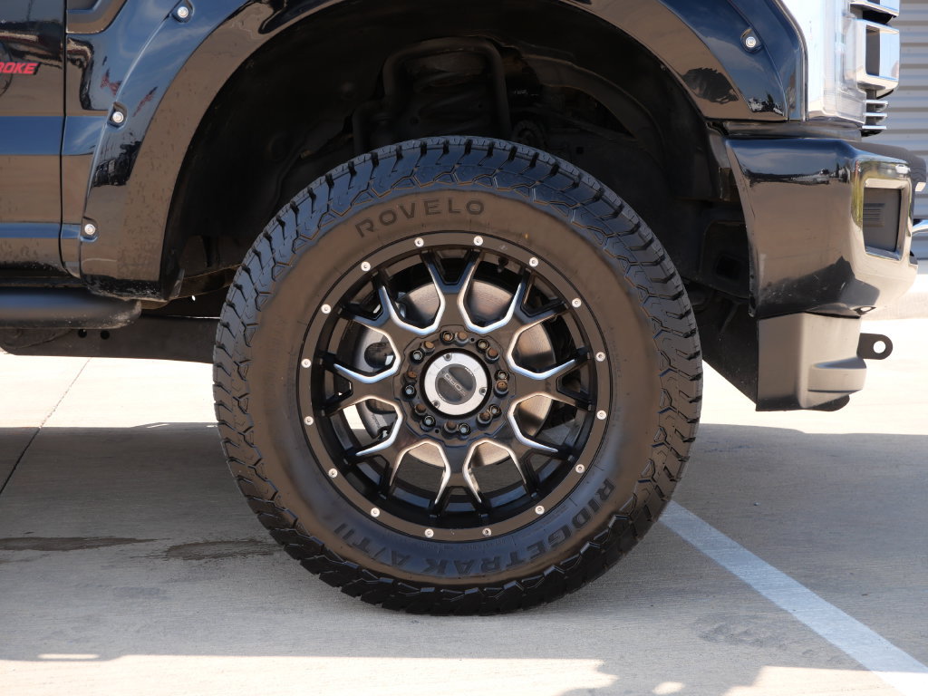 Certified 2019 Ford F350 Limited AWD/4WD image 7