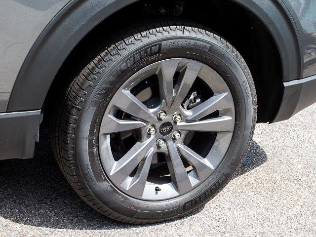 Certified 2025 Ford Explorer Active w/ Active Comfort Package AWD/4WD image 6