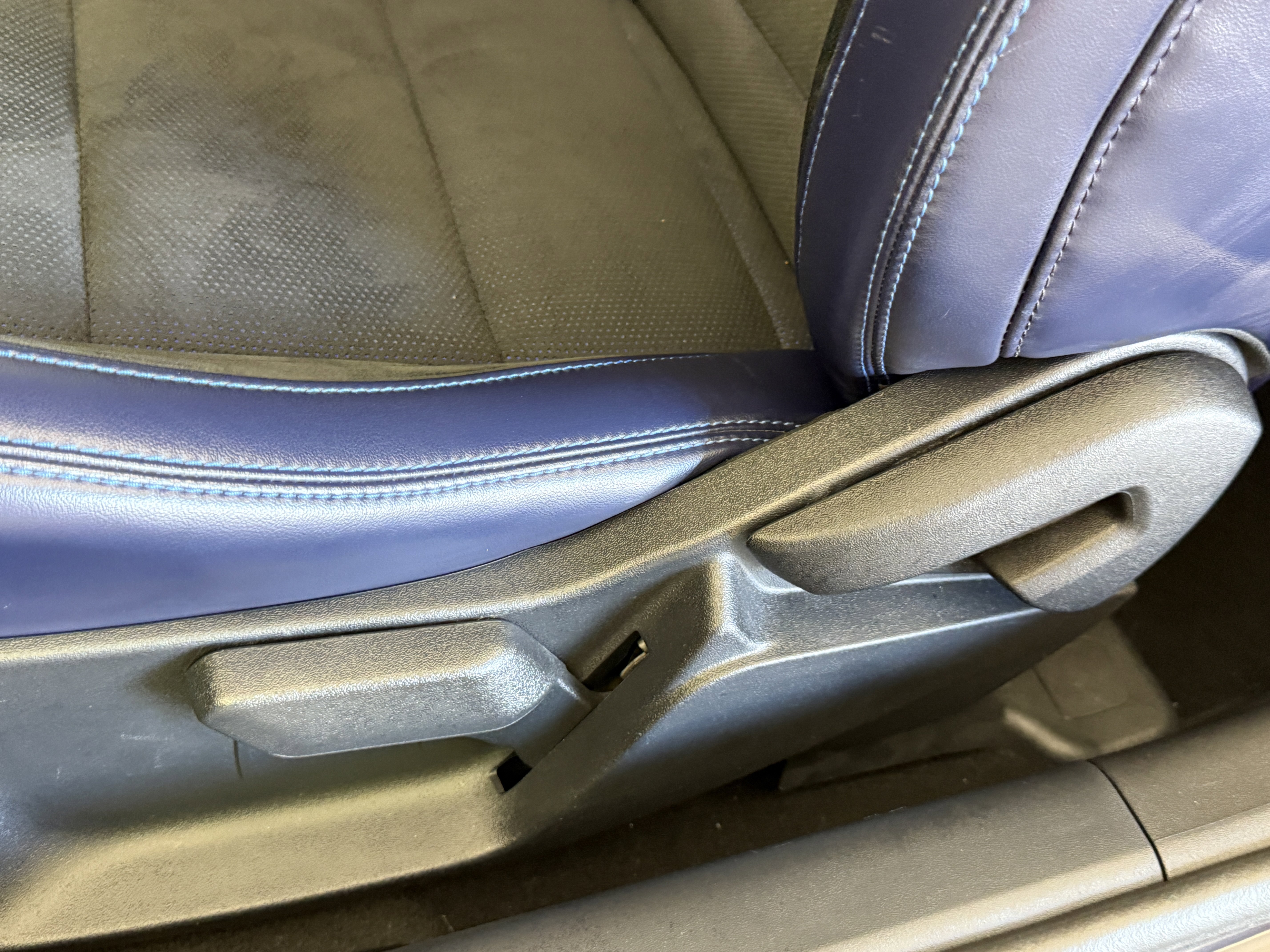 Certified 2024 Ford Mustang Dark Horse image 19