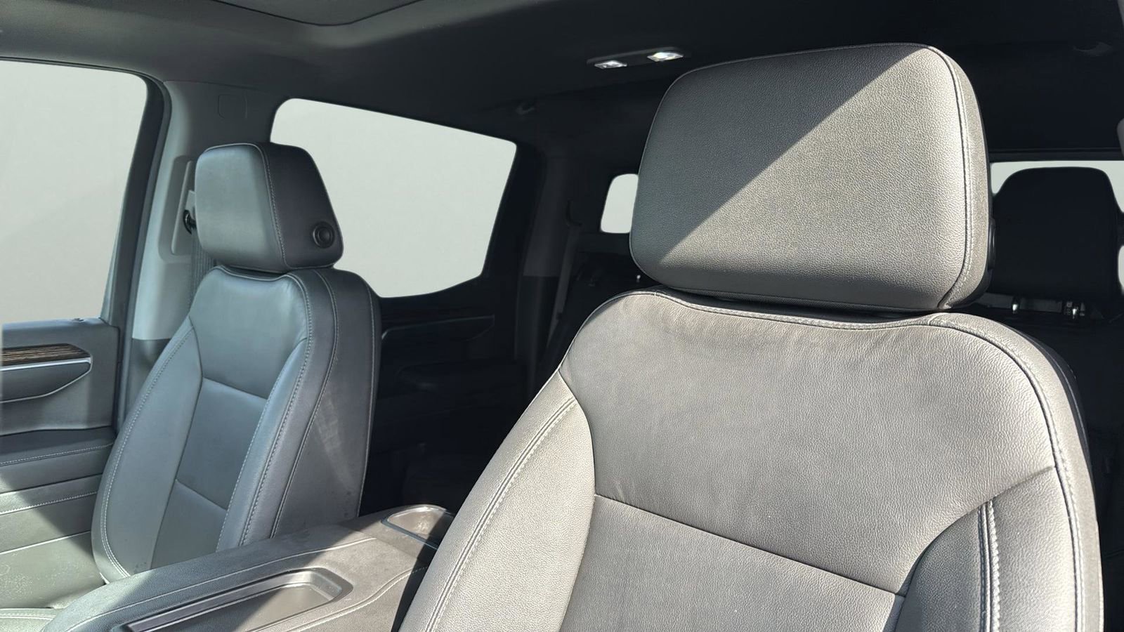 Used 2022 GMC Sierra 1500 Elevation w/ Elevation Premium Package image 10