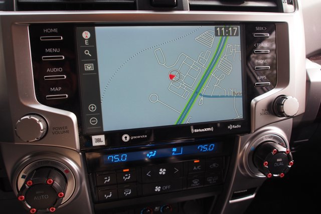 Used 2021 Toyota 4Runner Limited image 31