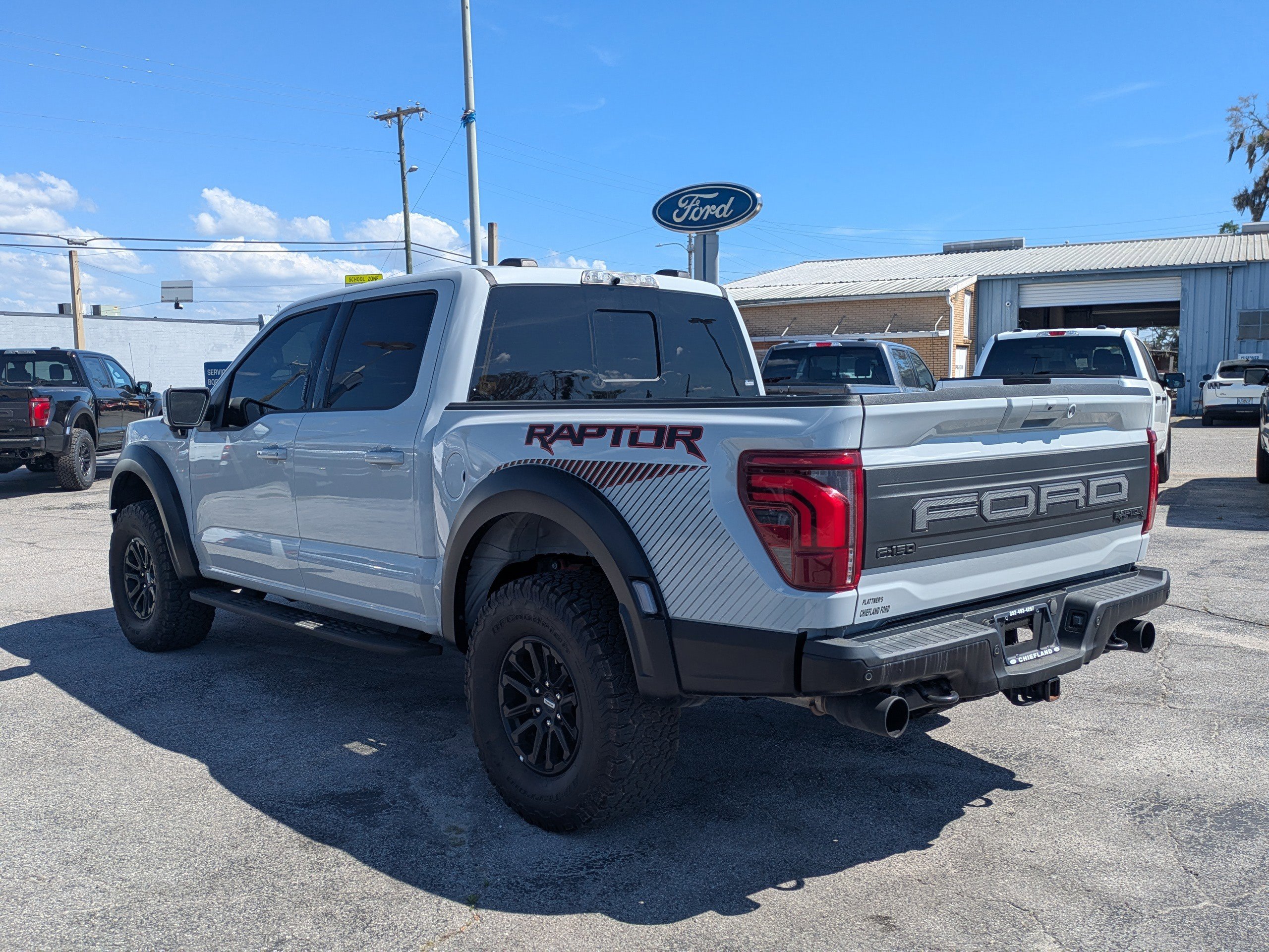 Certified 2024 Ford F150 Raptor AWD/4WD image 5