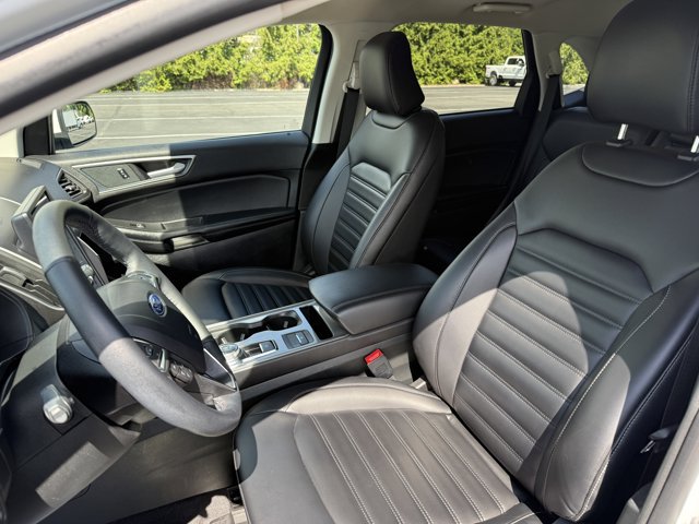 Certified 2024 Ford Edge SEL AWD/4WD image 11