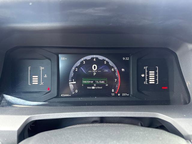 Used 2024 Toyota Tacoma SR5 RWD image 10