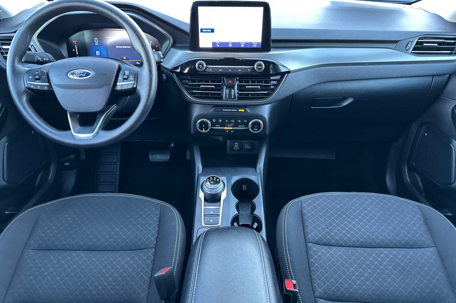 Certified 2025 Ford Escape Active AWD/4WD image 3