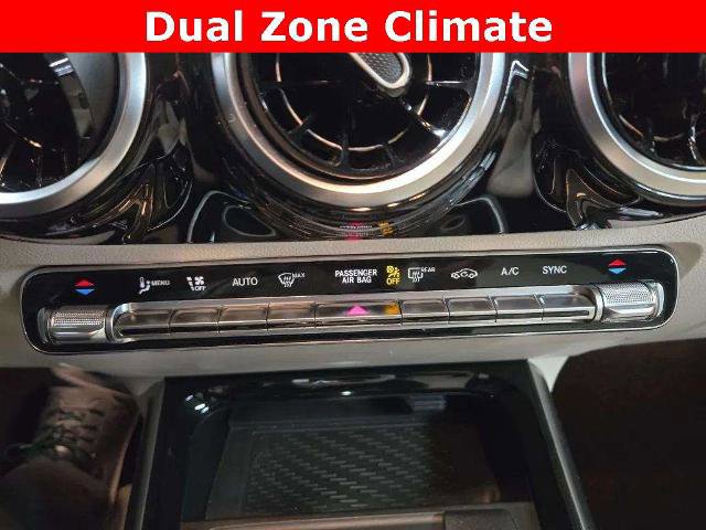 Used 2021 Mercedes-Benz GLA 250 4MATIC image 15