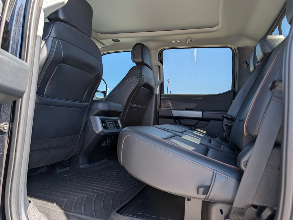 Certified 2025 Ford F250 4x4 Crew Cab Super Duty image 13