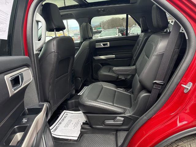 Certified 2024 Ford Explorer XLT w/ Equipment Group 202A AWD/4WD image 23