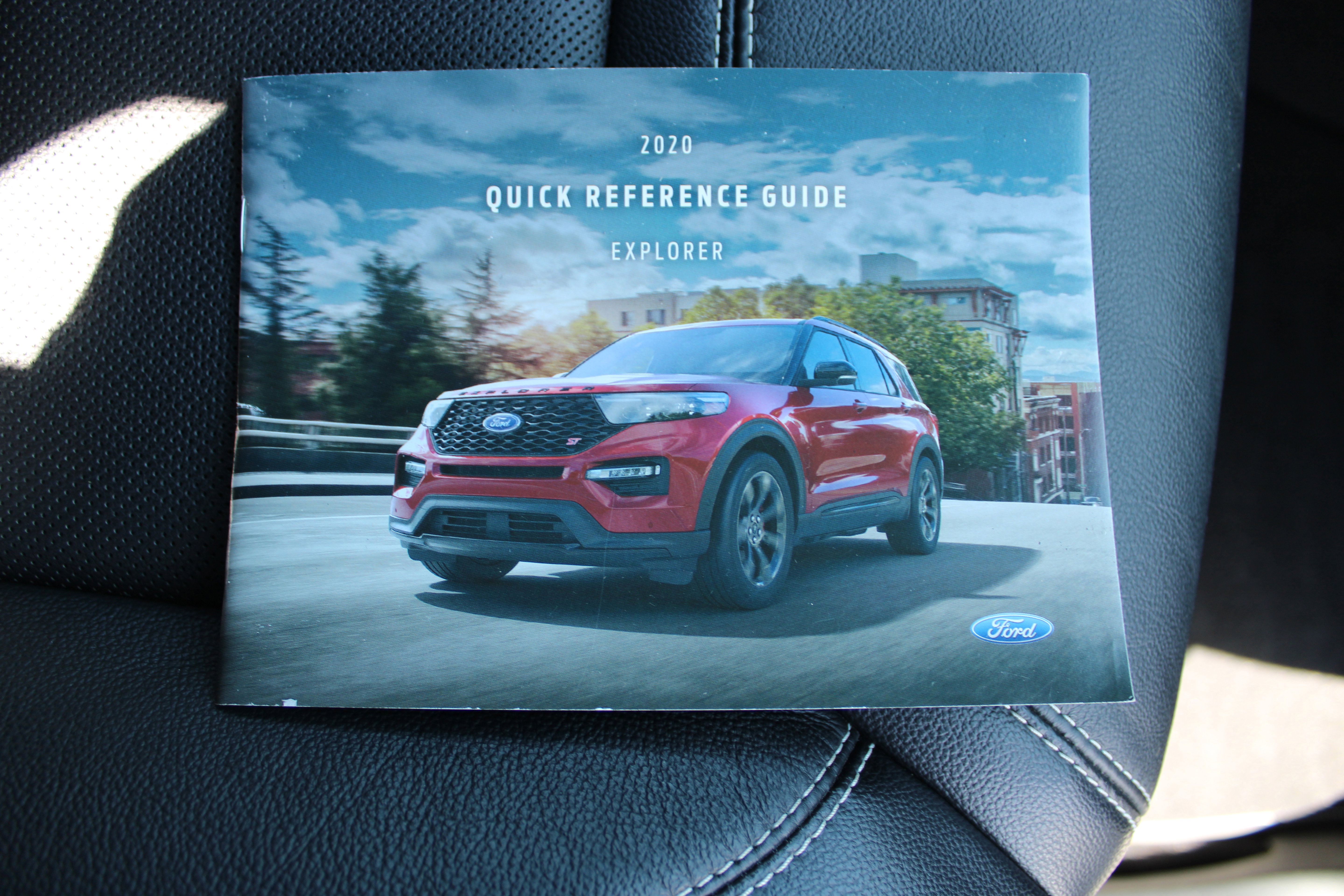 Certified 2020 Ford Explorer ST w/ Premium Technology Package AWD/4WD image 27