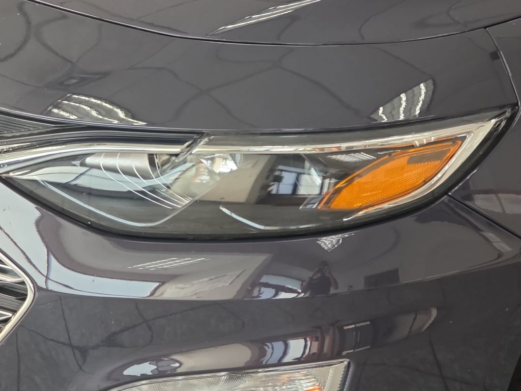 Used 2025 Chevrolet Malibu LT FWD image 27