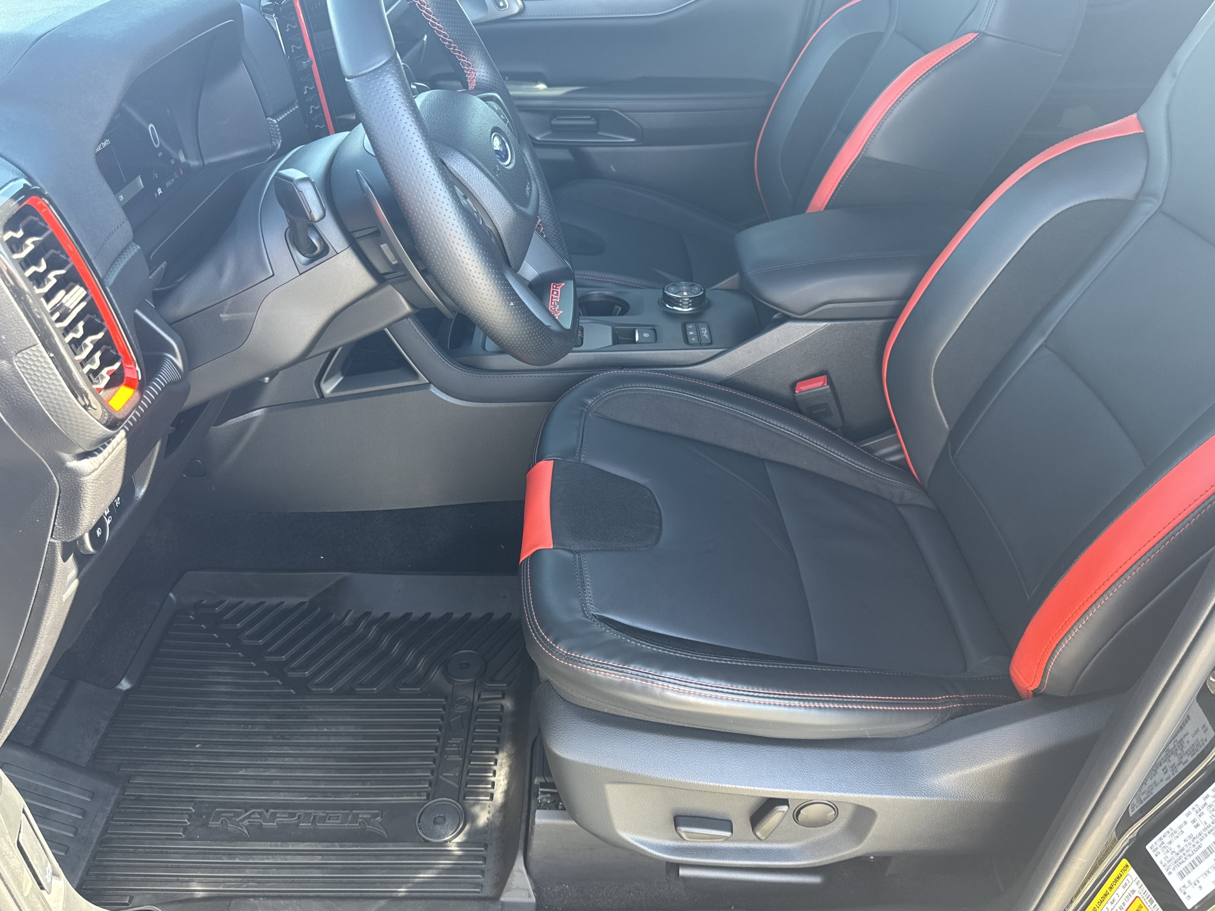 Certified 2025 Ford Ranger Raptor AWD/4WD image 16