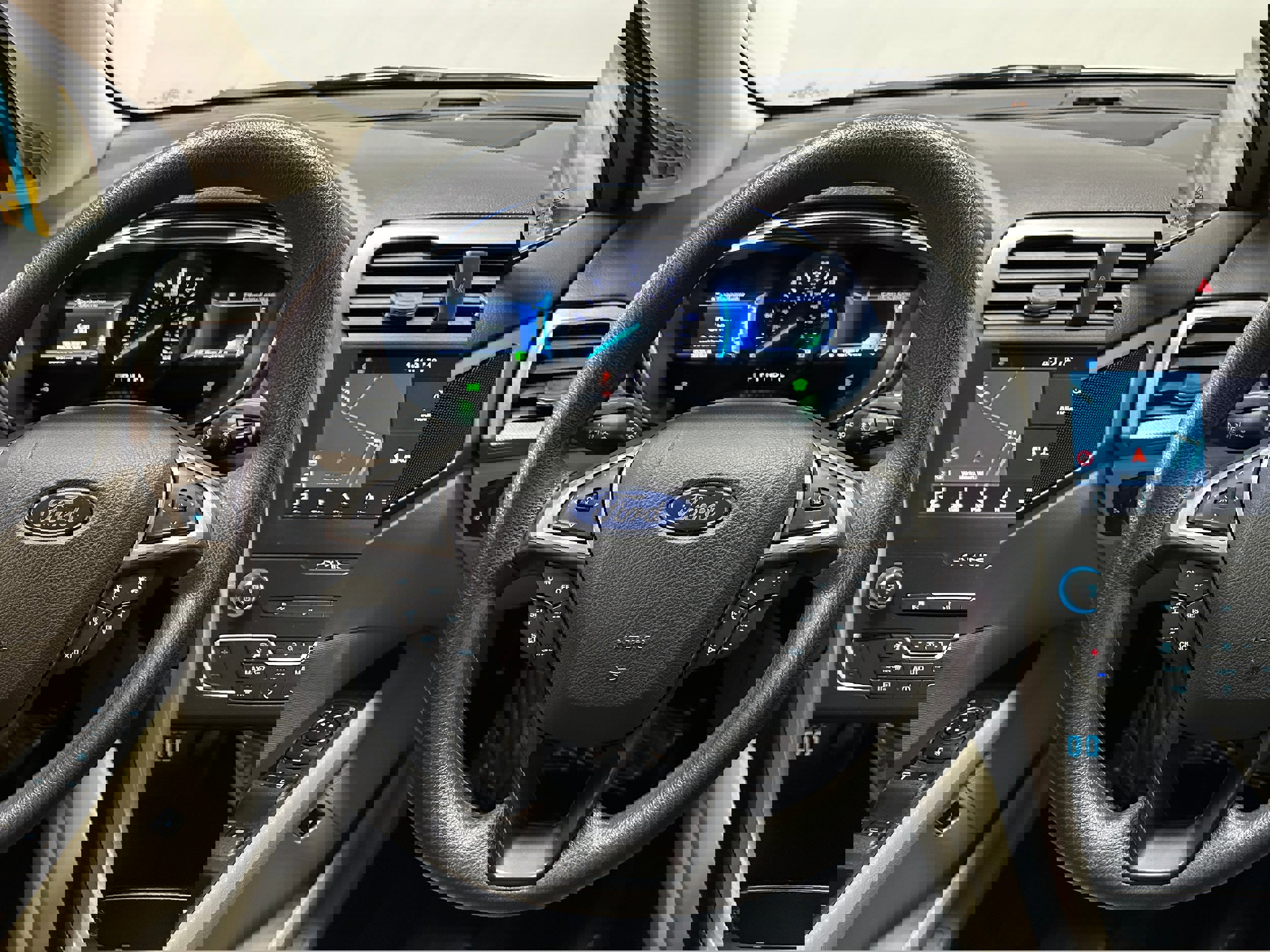 Certified 2019 Ford Fusion SE image 16