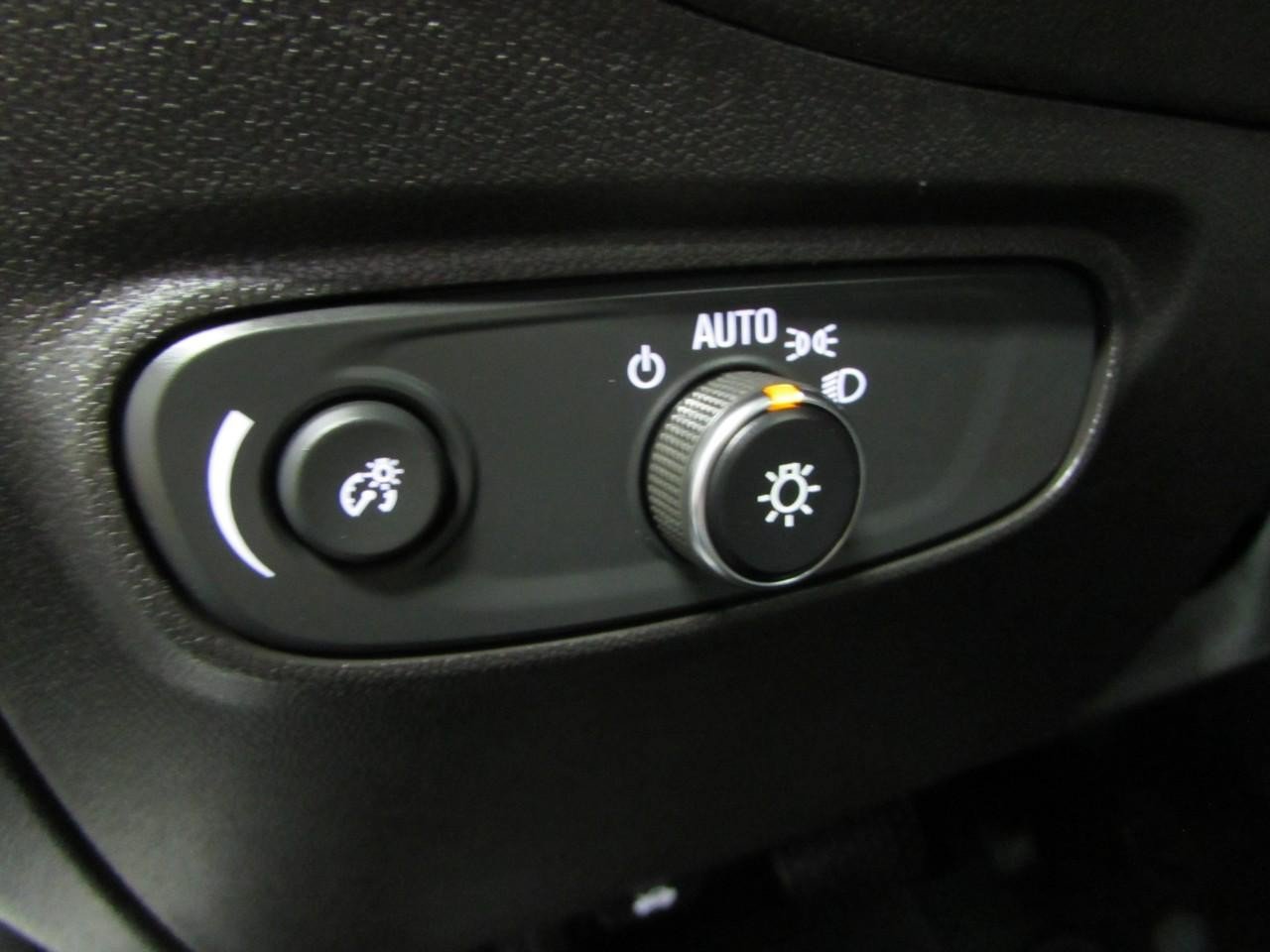 Used 2024 Chevrolet Equinox LT AWD/4WD image 22