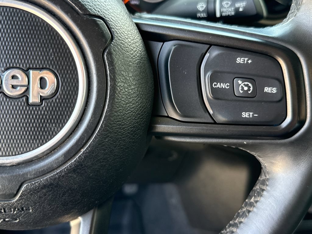 Used 2019 Jeep Wrangler Sport AWD/4WD image 16