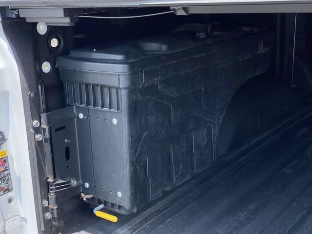 Used 2022 GMC Sierra 2500 AT4 w/ AT4 Preferred Package AWD/4WD image 35