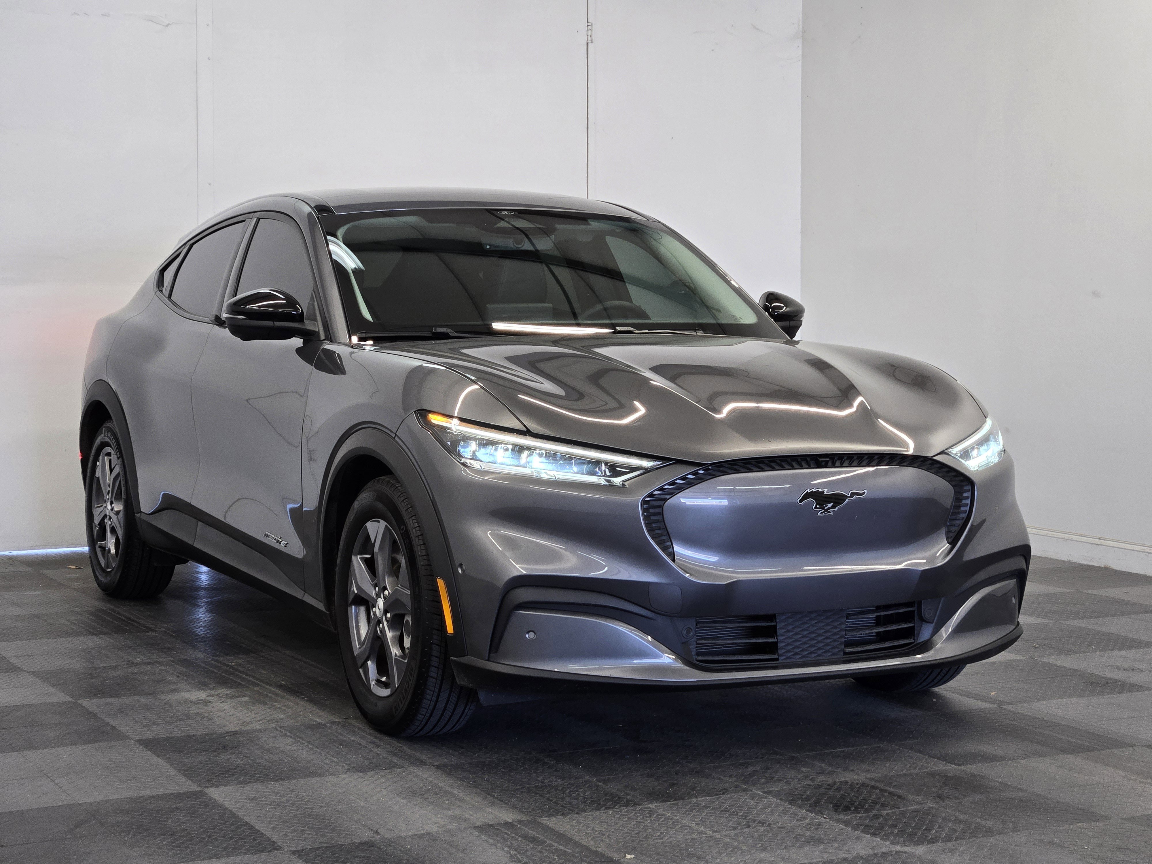 Certified 2023 Ford Mustang Mach-E Select w/ Comfort Package Lite image 2